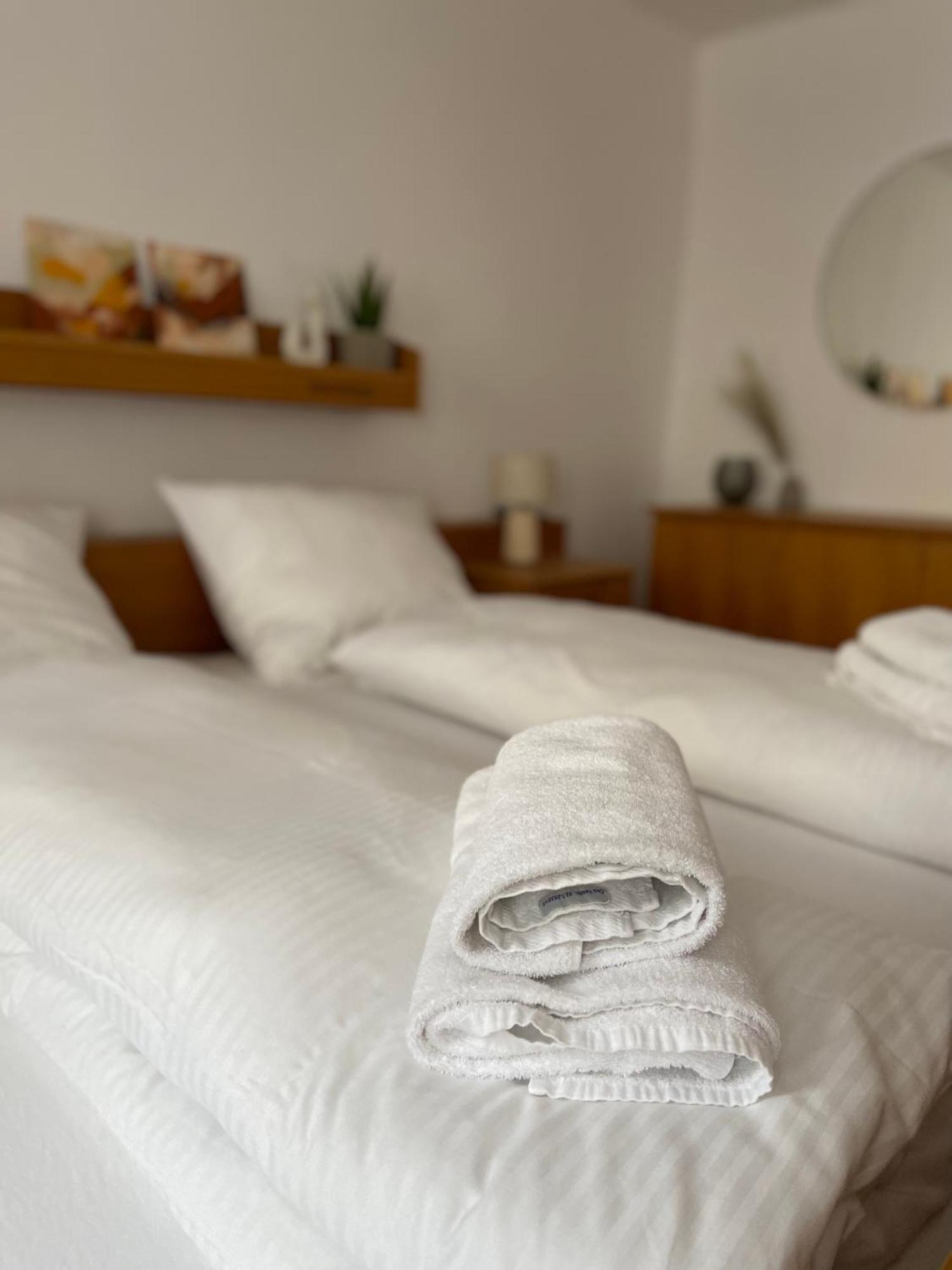Zentrale Wohnung Gmunden Alte Baeckerei Luaran gambar