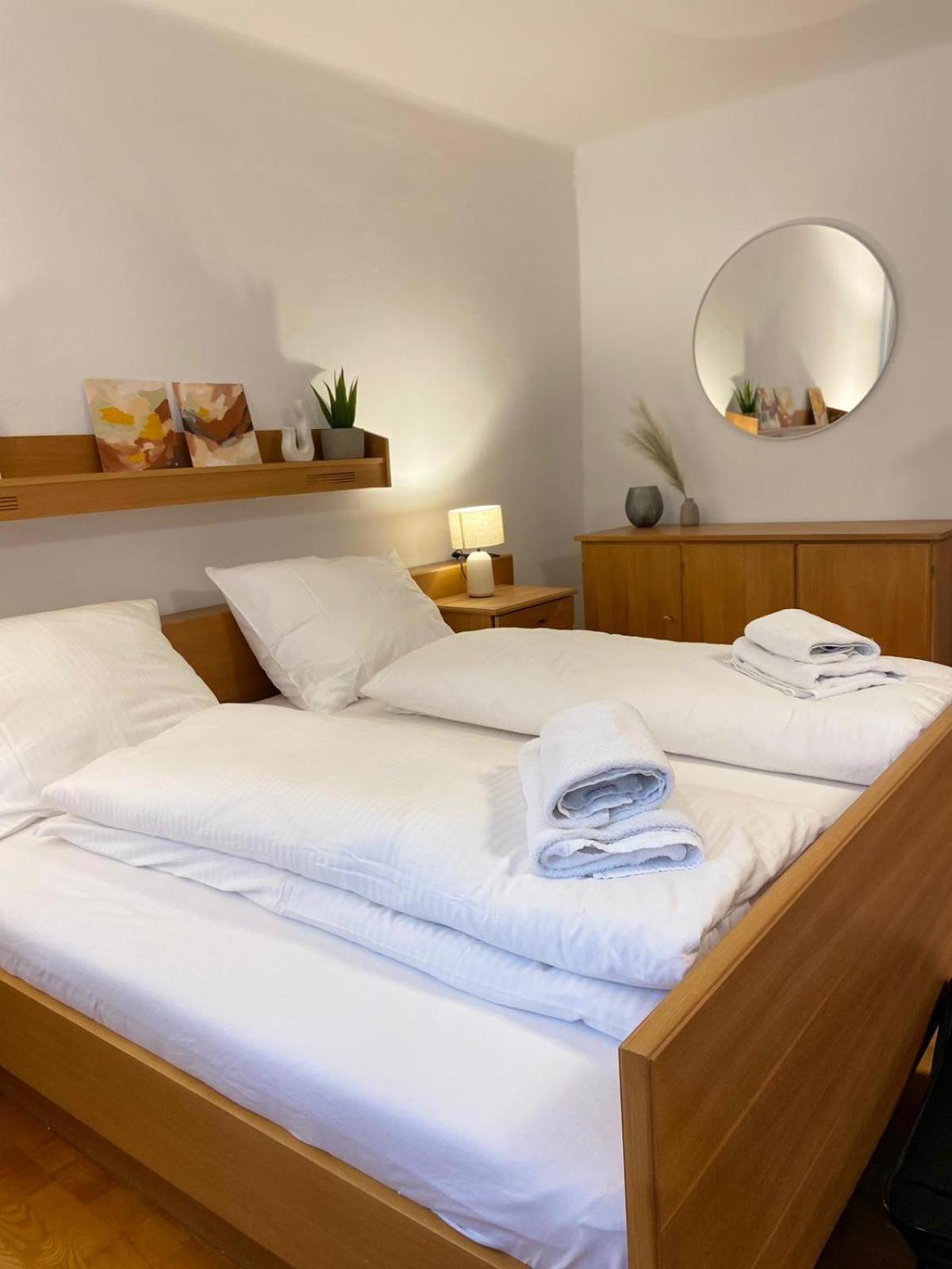 Zentrale Wohnung Gmunden Alte Baeckerei Luaran gambar