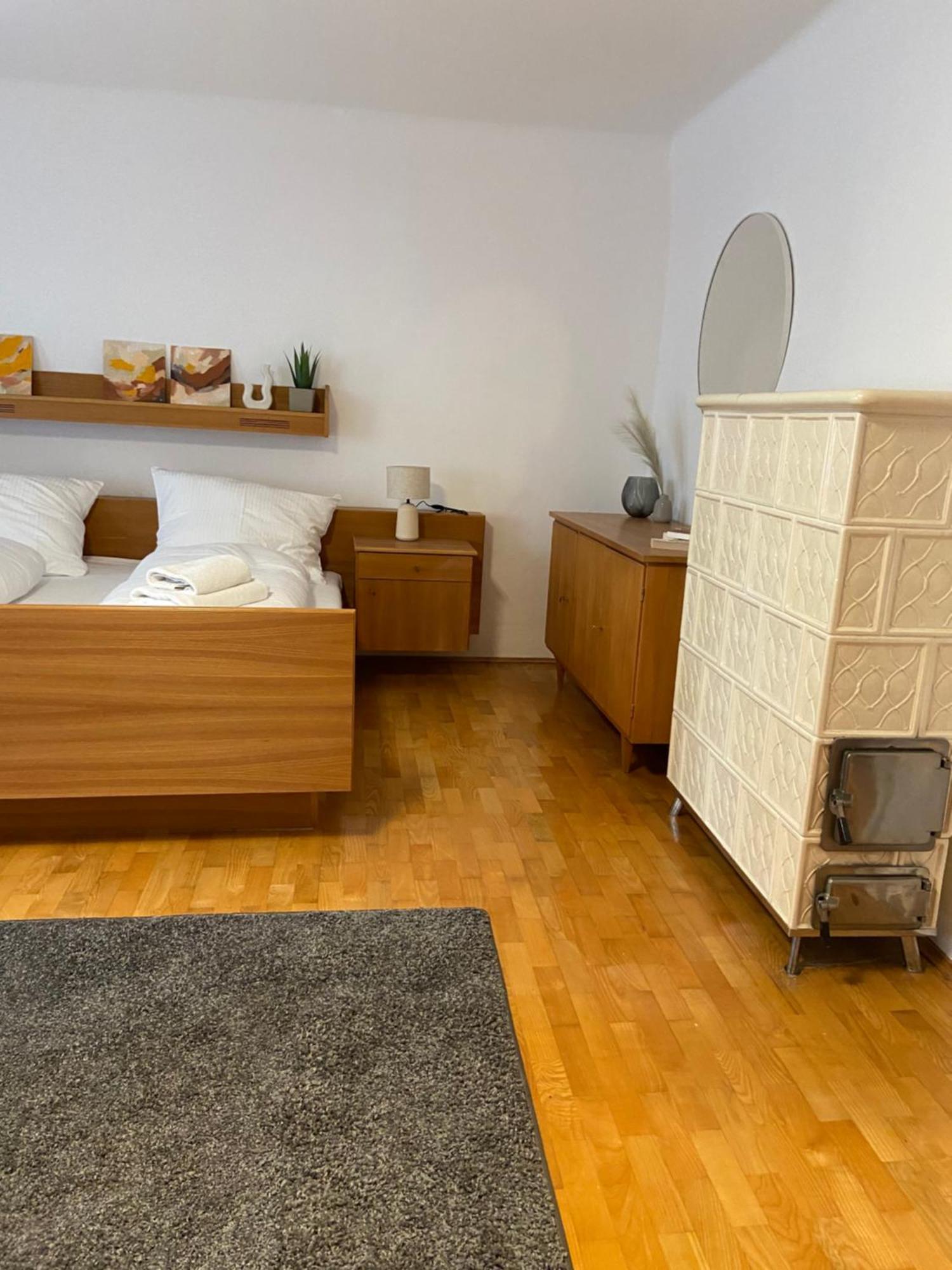 Zentrale Wohnung Gmunden Alte Baeckerei Luaran gambar