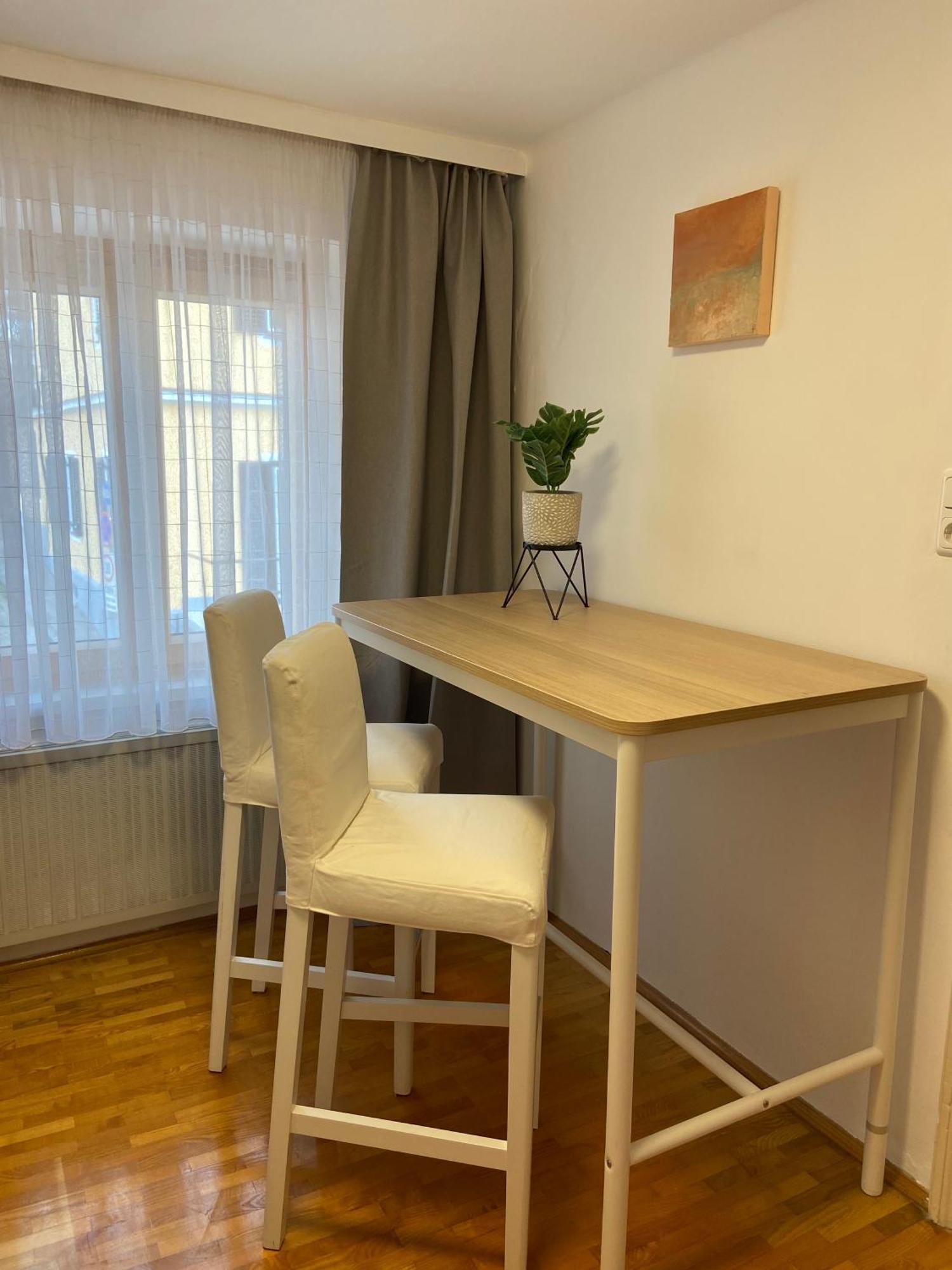 Zentrale Wohnung Gmunden Alte Baeckerei Luaran gambar